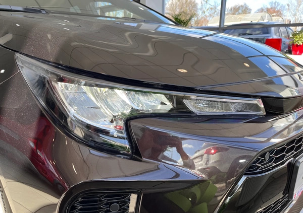 Suzuki Swace cena 124590 przebieg: 1, rok produkcji 2023 z Śrem małe 379